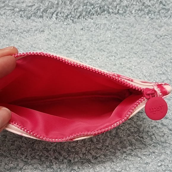 Make up bag or change purse - Picture 2 of 3